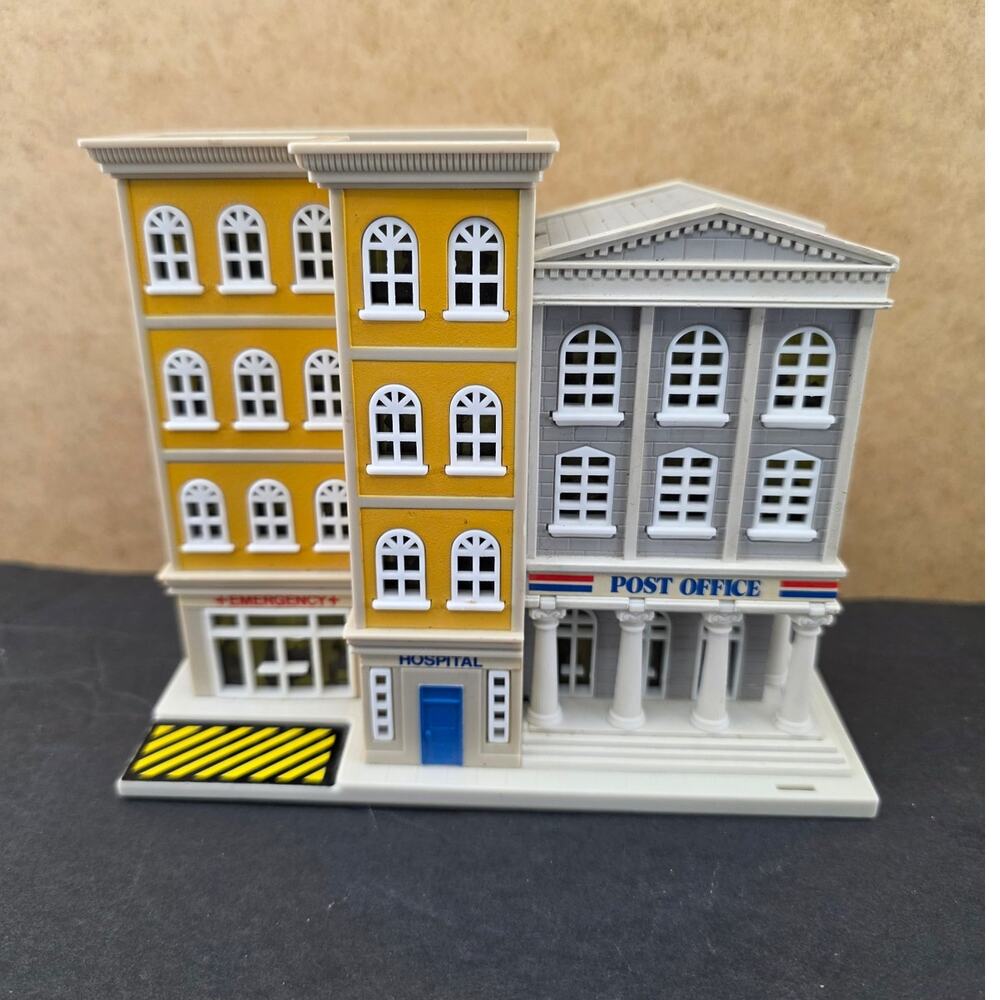 Micro Machines City Scenes "Hospital & Post Office" 1990 early version